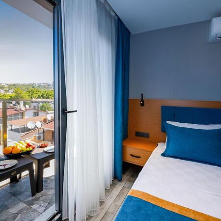 Otel Carpediem Gold קוסדסי מראה חיצוני תמונה