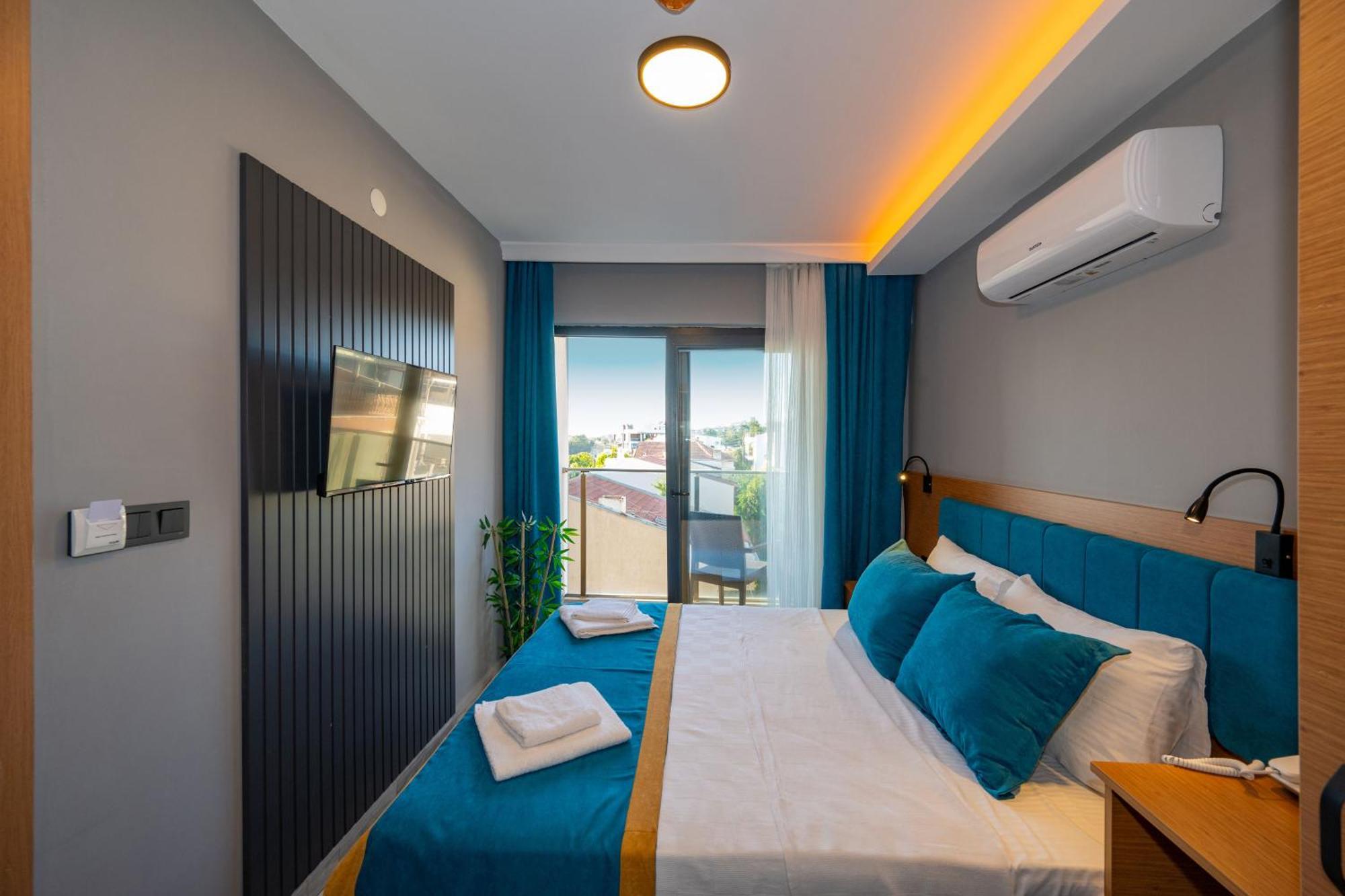 Otel Carpediem Gold קוסדסי מראה חיצוני תמונה