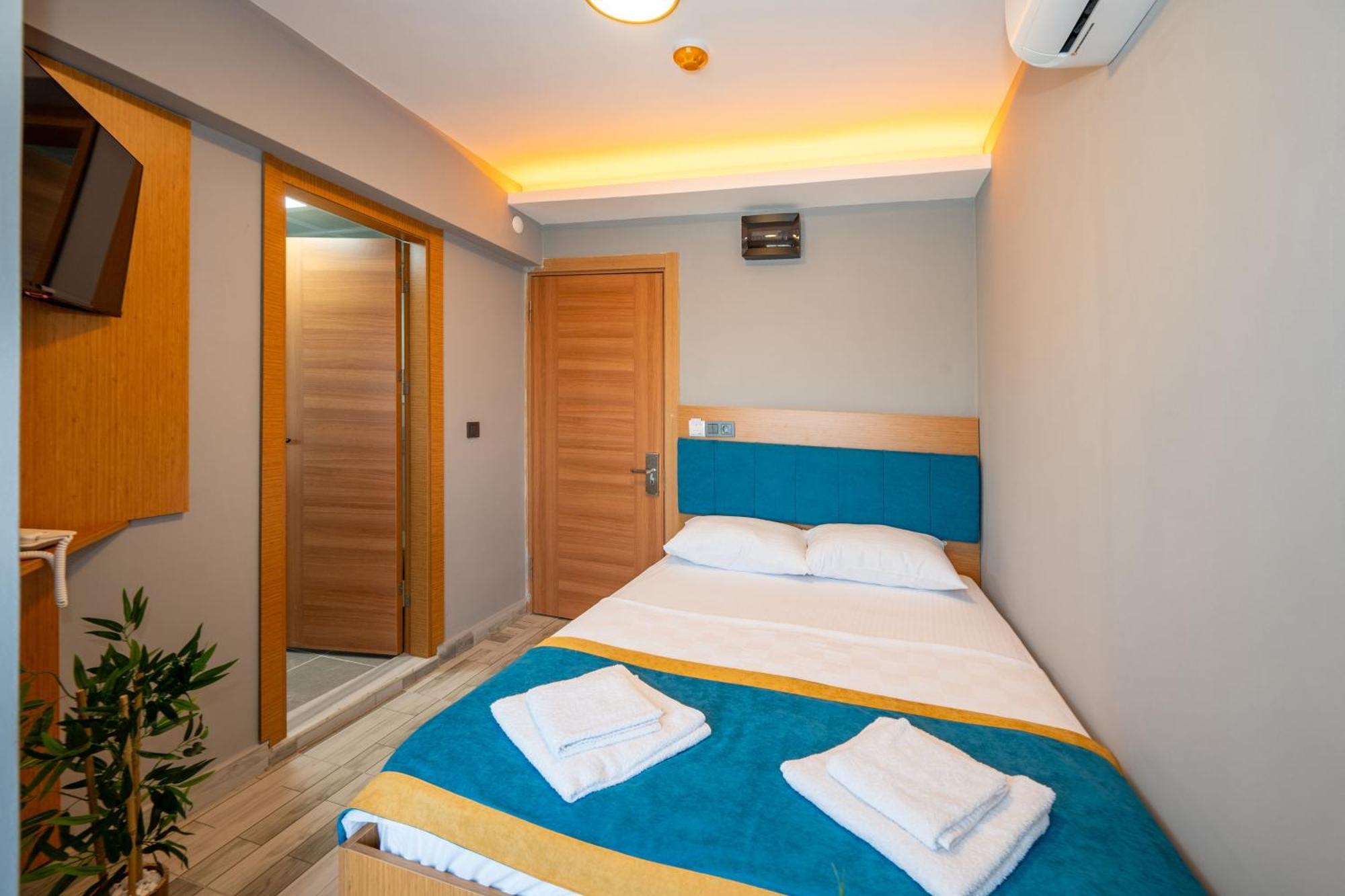 Otel Carpediem Gold קוסדסי מראה חיצוני תמונה