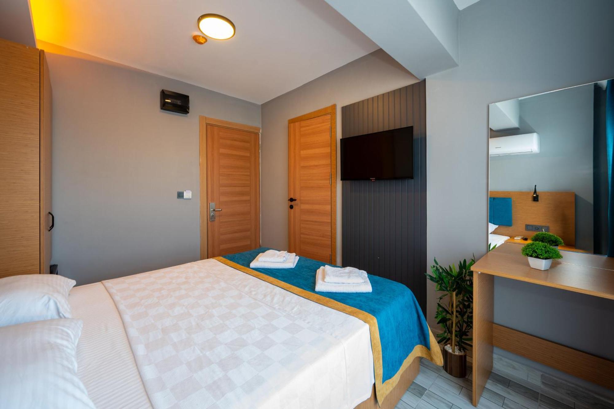Otel Carpediem Gold קוסדסי מראה חיצוני תמונה