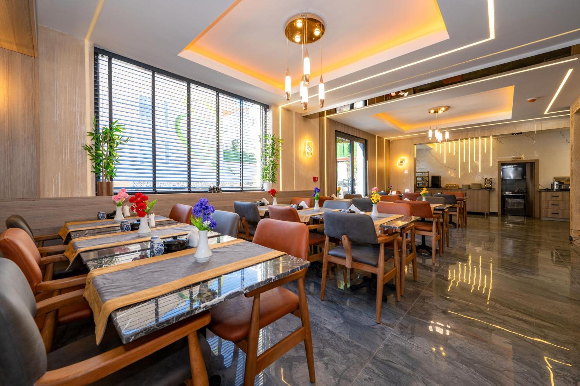 Otel Carpediem Gold קוסדסי מראה חיצוני תמונה